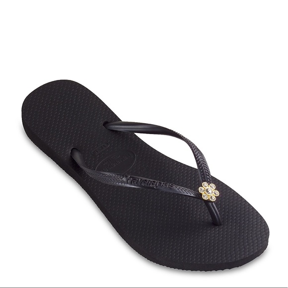 black studded havaianas